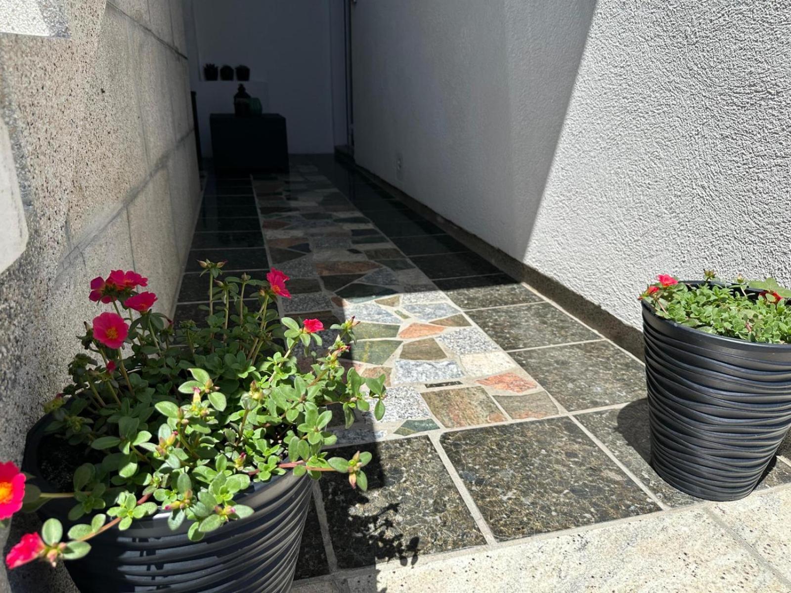 Apartments Vinse Near Rab Center Rab Town Exterior photo
