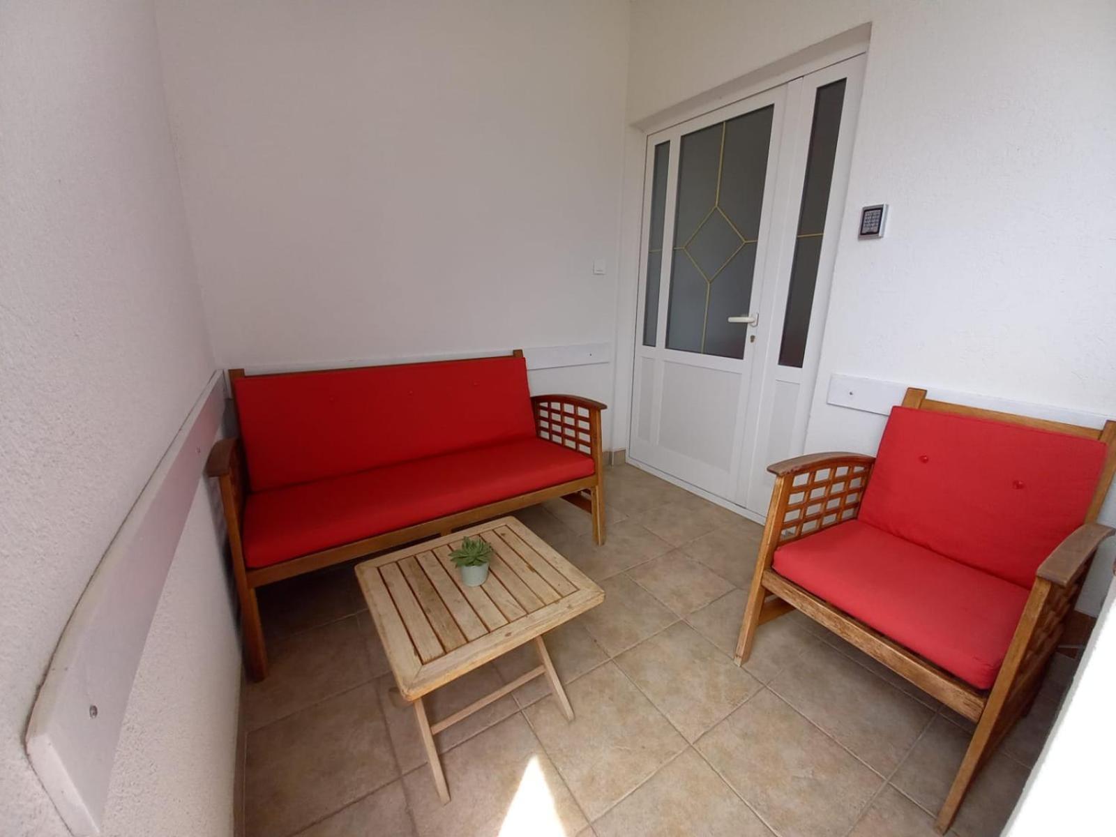 Apartments Vinse Near Rab Center Rab Town Exterior photo